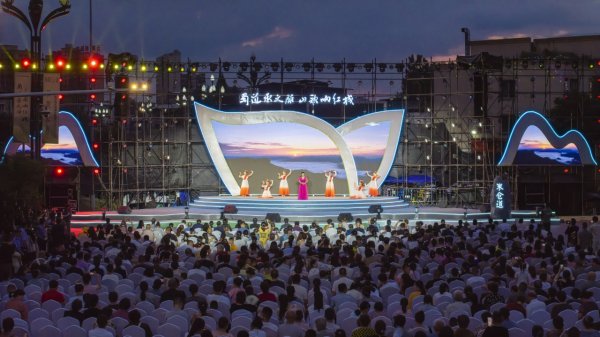 声优配音 “金钟之声·声动红城”音乐盛宴走进广元旺苍 用艺术点亮红色热土